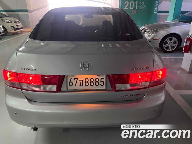 Honda Accord 3.0 6th — пробег 240 000 км — фото 2 из 4
