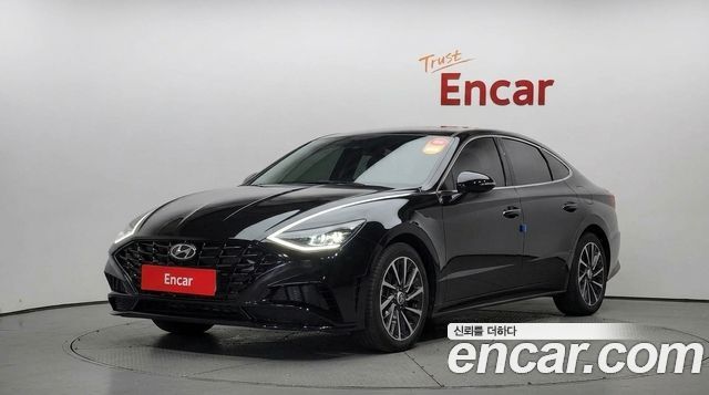Hyundai Sonata 2.0 Premium Plus — пробег 128 035 км — фото 1 из 5