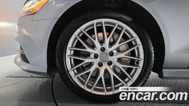 Audi A6 из Кореи Encar