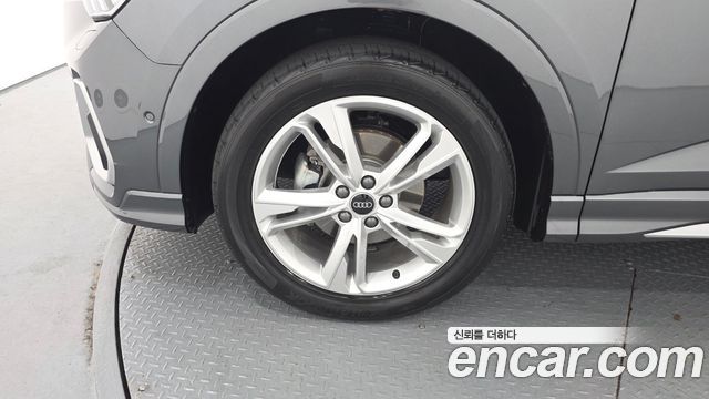 Audi Q3 из Кореи Encar