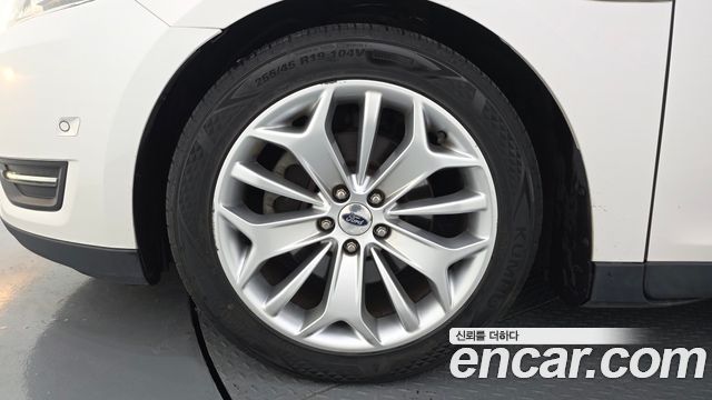 Ford Taurus из Кореи Encar