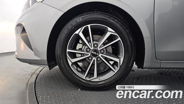 Kia K3 из Кореи Encar