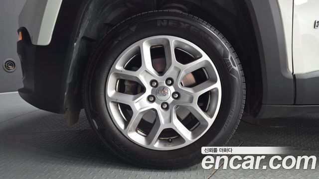 Jeep Renegade 2.4 Longitude High — пробег 83 203 км — фото 5 из 5