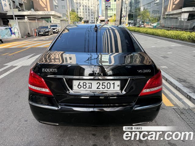 Hyundai Equus из Кореи Encar