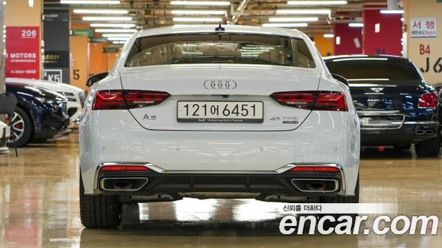 Audi A5 40 TDI Quattro Premium Coupe — пробег 13 788 км — фото 4 из 5